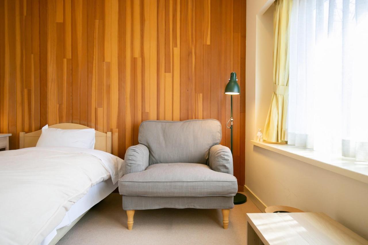 Bed and Breakfast Ryosha Tsukiakari Яманакако Екстер'єр фото