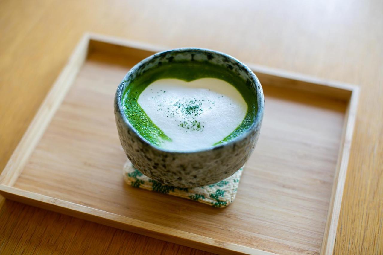 Bed and Breakfast Ryosha Tsukiakari Яманакако Екстер'єр фото